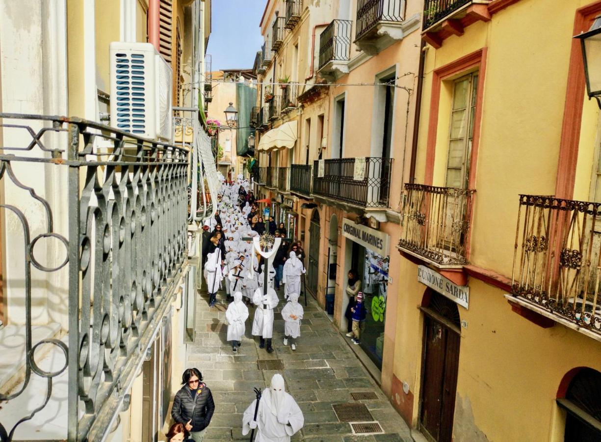 Nel Cuore Del Centro Storico Con Comfort E Stile Διαμέρισμα Iglesias Εξωτερικό φωτογραφία